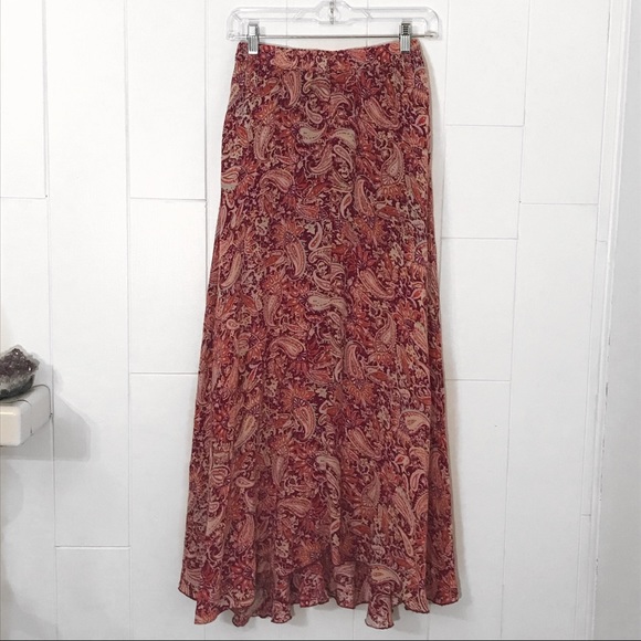 Billabong Dresses & Skirts - Billabong boho paisley maxi skirt, size small